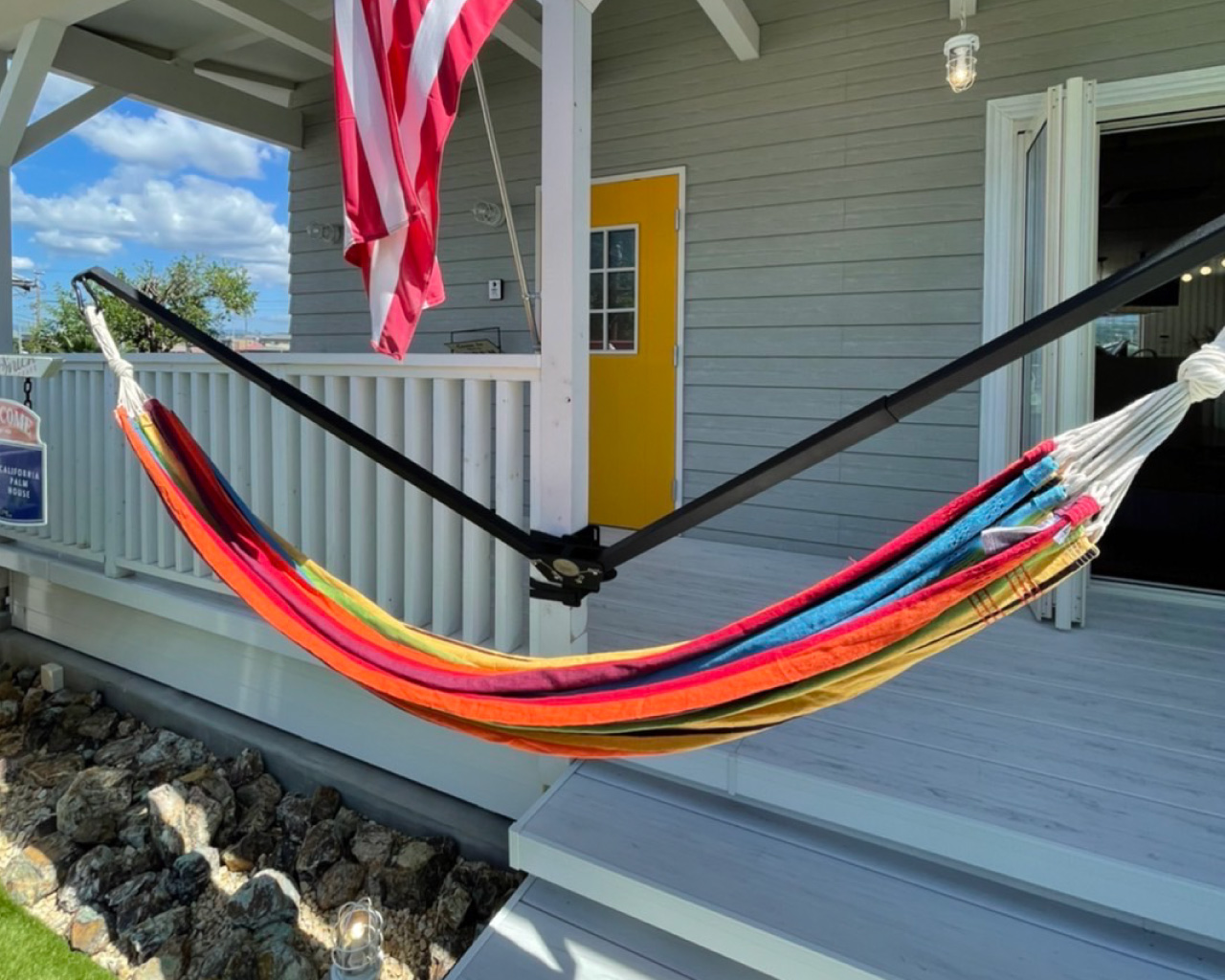 Sunny HAMMOCK – MANXMANGARAGE
